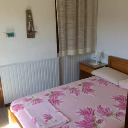 Lila Apartman *