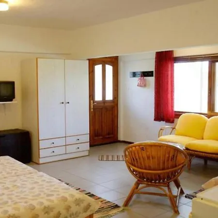 Apartman Lila *