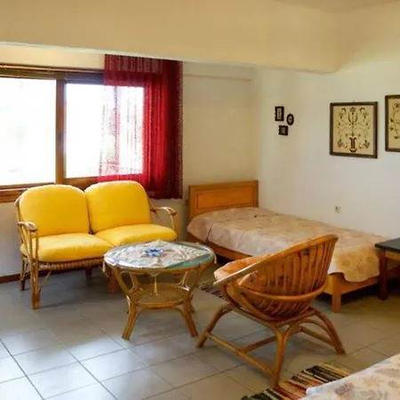 Apartman Lila *